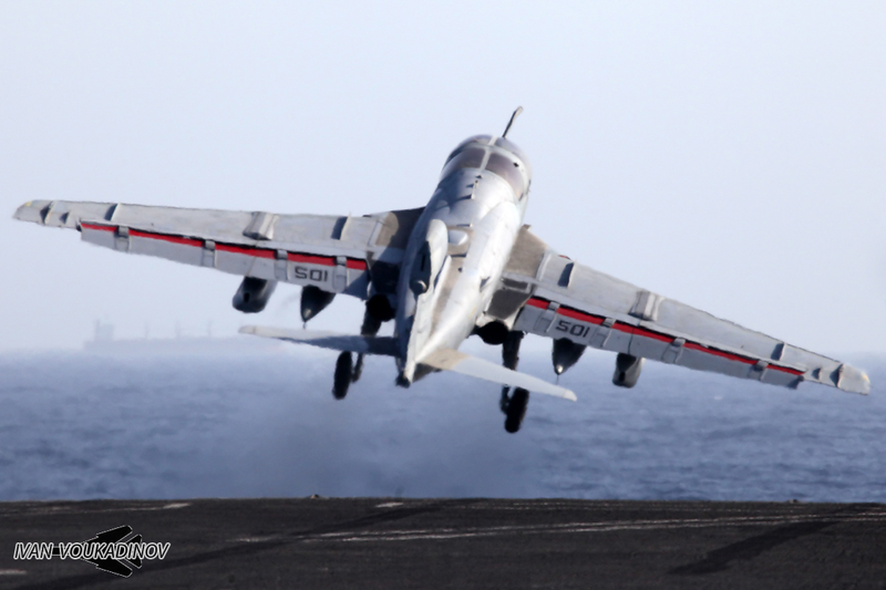 Illustration for article titled The EA-6B Prowler's Last Cruise Is Showcased In These Exclusive Photos